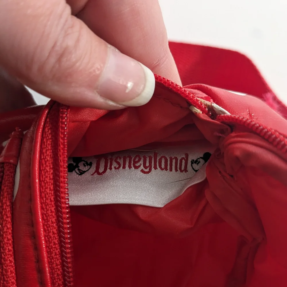 Disneyland Minnie Mouse fanny pack
